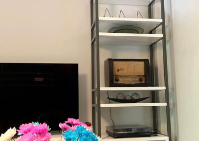 Βιβλιοθήκη σχεδιασμένη από την Φρανσουΐ Γιαννακοπούλου - 19