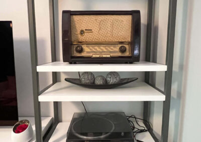 Βιβλιοθήκη σχεδιασμένη από την Φρανσουΐ Γιαννακοπούλου - 41